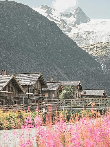 Ob hoch am Gletscher oder tief im Tal - in Osttirol ist man ganz nah am Puls der Natur. Foto: TVB Osttirol/Twosome Pioneers.