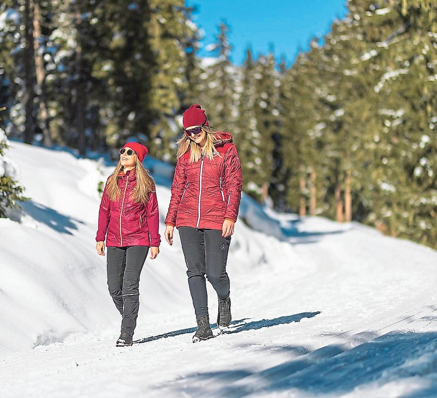 Der neue Wanderweg in Hochzillertal führt auf rund drei Kilometern durch die winterliche Landschaft. Foto: becknaphoto