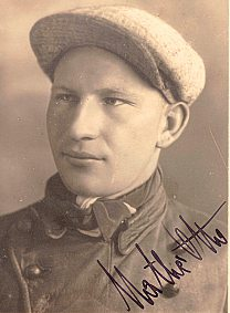 Otto Mathé in jungen Jahren mit Autogramm.