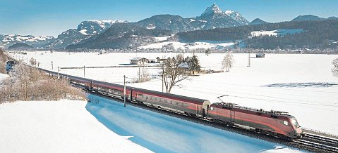 Viele gute Zugverbindungen ermöglichen eine angenehme Anreise.   Foto: ÖBB/Harald Eisenberger
