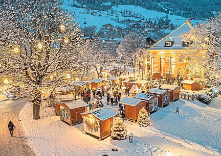 Der bezaubernde Adventmarkt in Gastein. Foto: Gasteinertal Tourismus GmbH, Fotoatelier Wolkersdorfer.