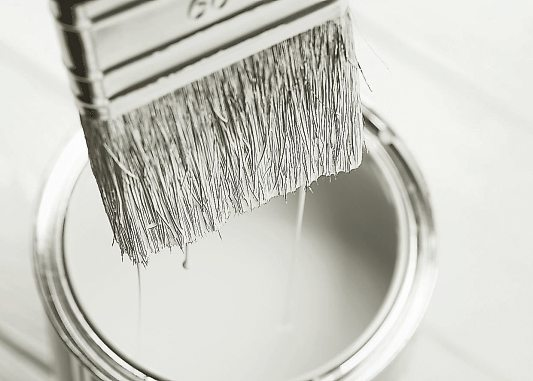 …unterstreichen die ruhige Eleganz des Farbtons.