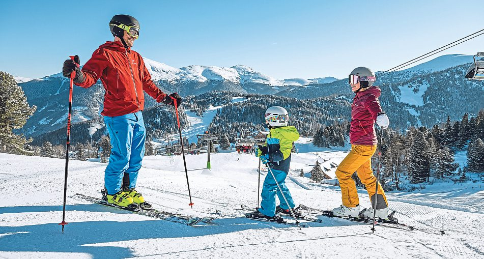 Während auf den Pisten die letzten Schwünge gezogen werden, verwandeln sich die Kirchheimer Hütten bei den Nock Beats zu Bühnen. Foto: Christoph Rossmann_MBN Tourismus