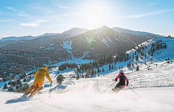 Auf der Turracher Höhe treffen bestens präparierte Pisten auf beeindruckende Ausblicke.