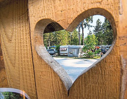 Mit über 90 Campingplätzen in Kärnten reicht die Auswahl von luxuriösen Anlagen bis hin zu naturnahen Plätzen. Foto: Daniel Zupanc