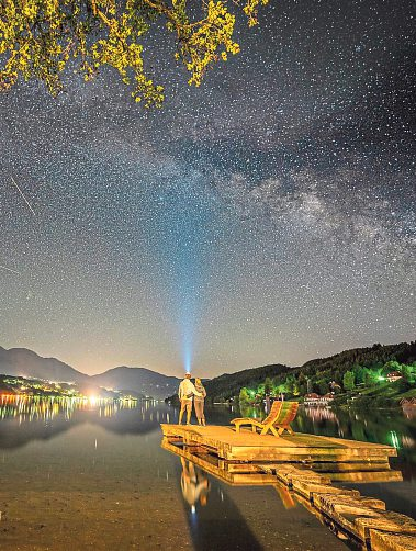 Fernab vom Alltag wird der Blick in den klaren Sternenhimmel zum besonderen Herbstmoment. Foto: Gert Perauer MBN Tourismus