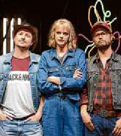 Eines der Theaterpakete beinhaltet u.a. das Stück „Über Menschen“. Foto: Neue Bühne Senftenberg