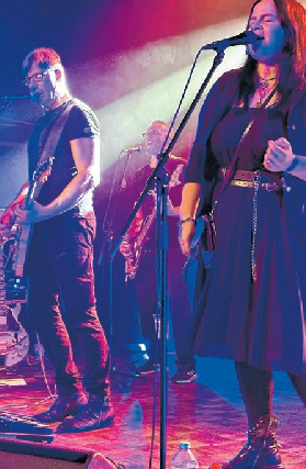 Vorglühen im Glad-House mit PARA LIA, The Walking Tall & Der Relativ Alte Joe am 27. Dezember. Tickets: www.gladhouse.de Foto: Jörg Tudyka