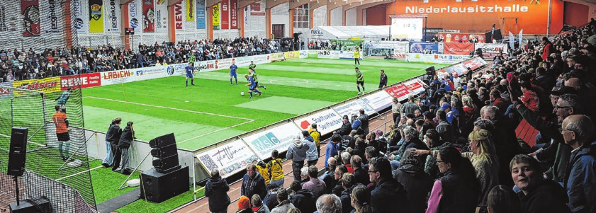 Ausverkauft bis auf den letzten Platz.