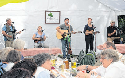 Die Folk-Band „The Slipjigs“ spielt wieder. Foto: ck