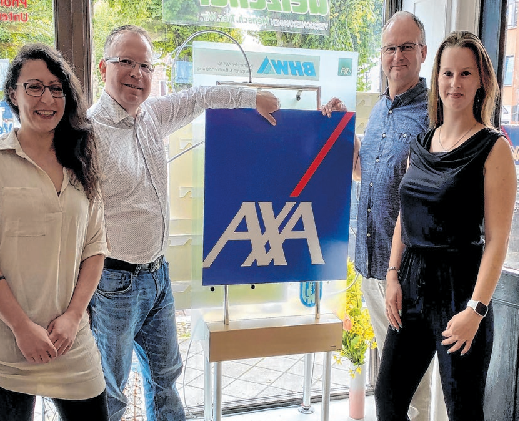 V.I.n.r. Sandy Lopez, Sascha Krause, Kay-Uwe Hilpert, Charleen Hilpert - ein starkes Team mit Know-How Foto: privat