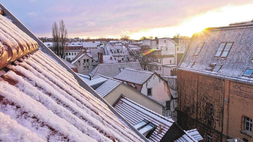 Frostiges Wetter sorgt nicht nur für stimmungsvolle Bilder - auch die Gefahr von Wasserrohrbrüchen steigt. Foto: Stache