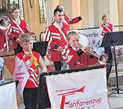 Eröffnet den Sonnabend: der Fanfarenzug. Foto: UBT