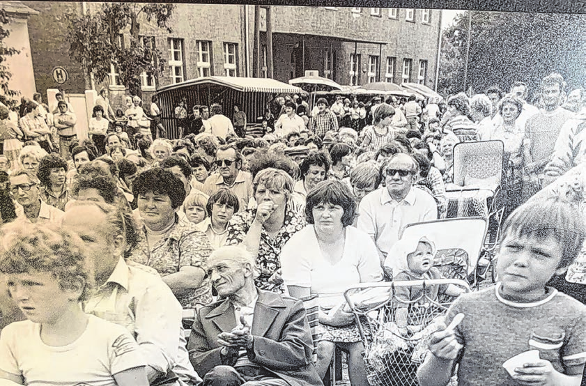 Na? Wer war schon in den 80er Jahren bei der Zeidelkirmes dabei? Ein Fest mit langjähriger Tradition. Foto: Archiv