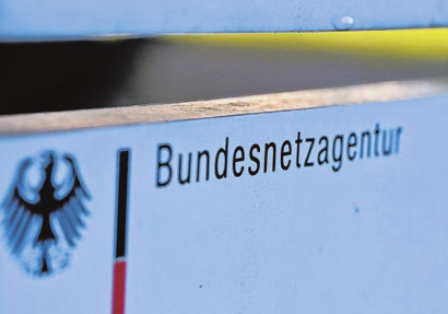 Die Bundesnetzagentur kann eine Anlaufstelle für Verbraucherinnen und Verbraucher sein, die Ärger mit Briefoder Paketsendungen haben. Sie ist aber nicht die einzige. Foto: Wolf von Dewitz/dpa/dpa-mag