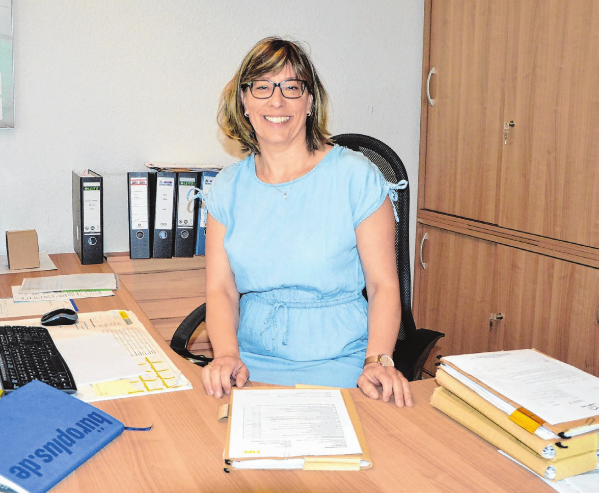 Ansprechpartnerin für die Kunden und gute Seele im Büro: Doreen Kamenz