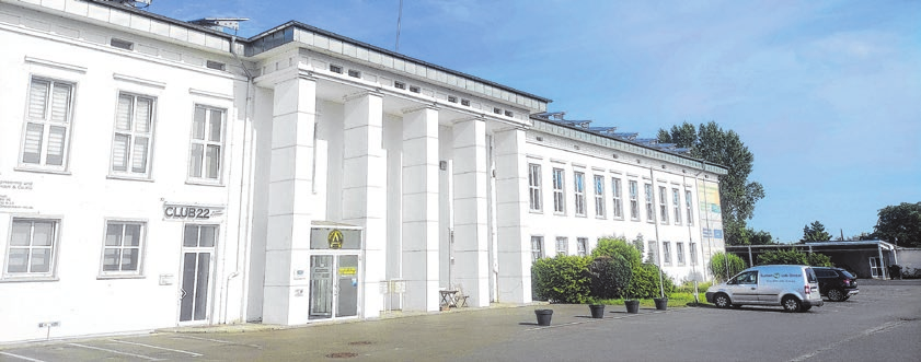 Für Sustained Lab erarbeitete Heidi Rothe Brandschutzkonzepte in der Oderlandstraße 22 - unter anderem für Gewerbeeinheiten wie Medikus oder das Angelcenter Carpfood24. Foto: Sustained-Lab