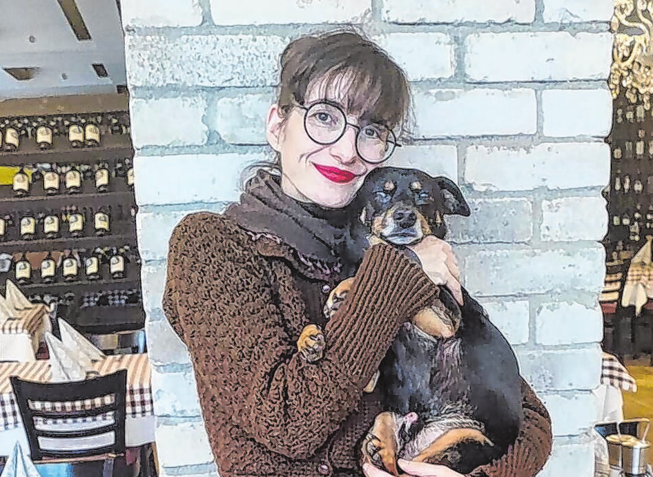 Lisa Grodek mit ihrer Hündin Fotos: privat/Im