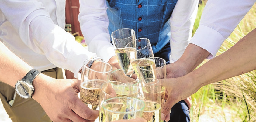 Feiern mit Planung, dann können sogar unvorhergesehene Momente ein Geschenk sein. hemminetti - stock.adobe.com