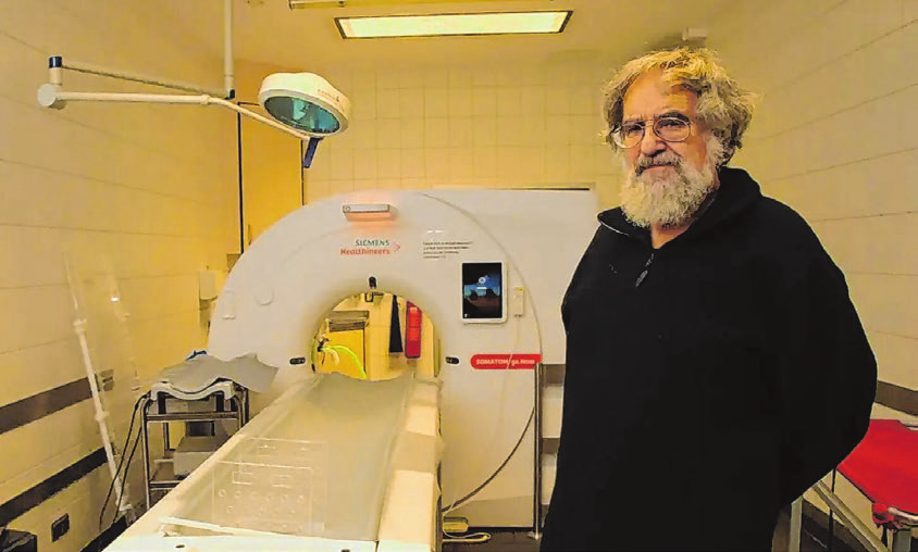 Dr. med. vet. Matthias Matzke, Geschäftsführer der Praxis: Moderne Diagnostik gehört heute selbstverständlich zum Alltag in der Klinik. Foto: Marcel Gäding