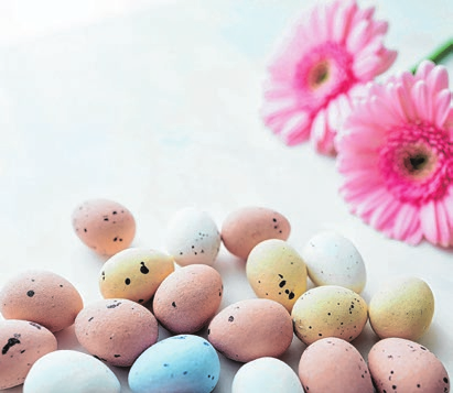 Symbole wie Ei und Hase stehen bis heute für neues Leben und Wachstum.