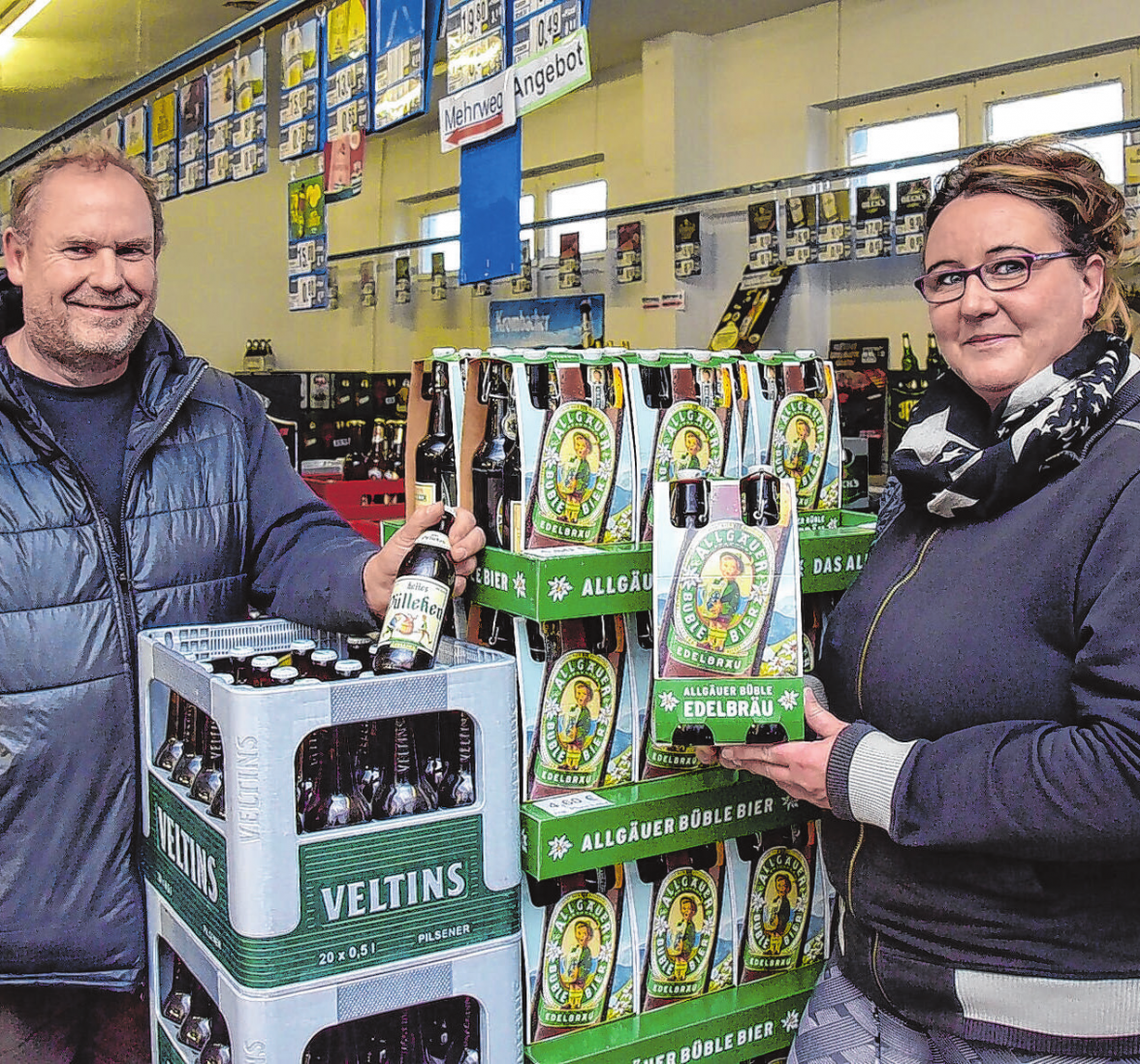 Auch Trinx Getränke ist mit von der Partie. Die Mitarbeiter versorgen auf dem Marktplatz Besucher mit Getränken und Deftigem.