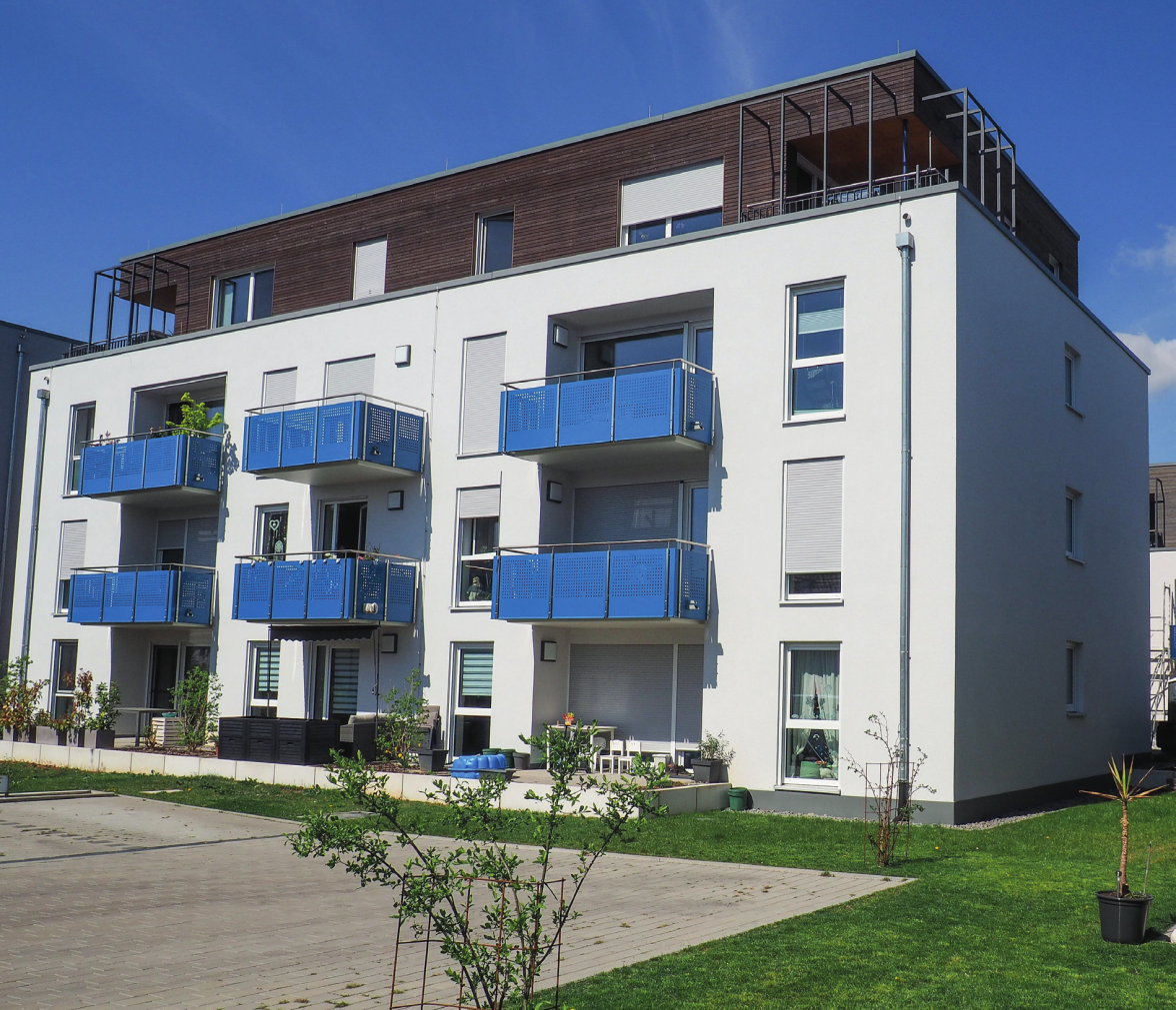 Investitionen in Mühlacker: Die bereits erstellten drei Mehrfamilienhäuser in der Breslauer Straße werden durch einen weiteren Neubau ergänzt. Foto: KreisBau