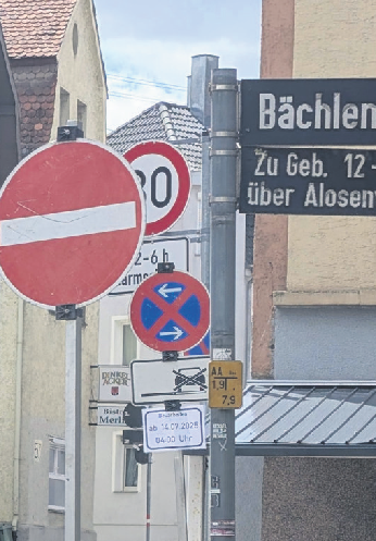 An solche Schilder werden sich die Verkehrsteilnehmer in Rohracker in den Ferienwochen gewöhnen müssen.