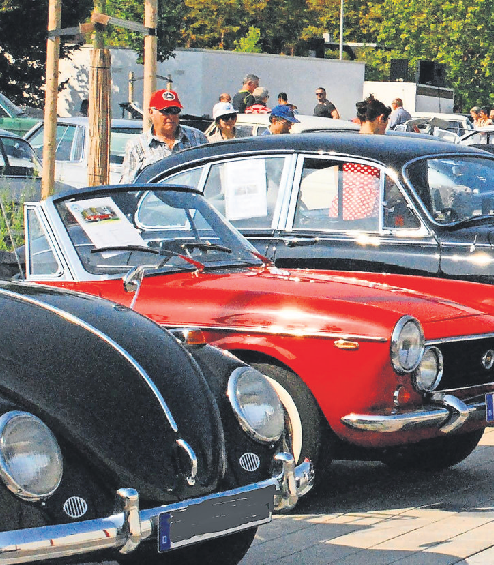 Zum Oldtimertreffen des Fördervereins Zell am Neckar reisen etwa 450 historische Fahrzeuge an.