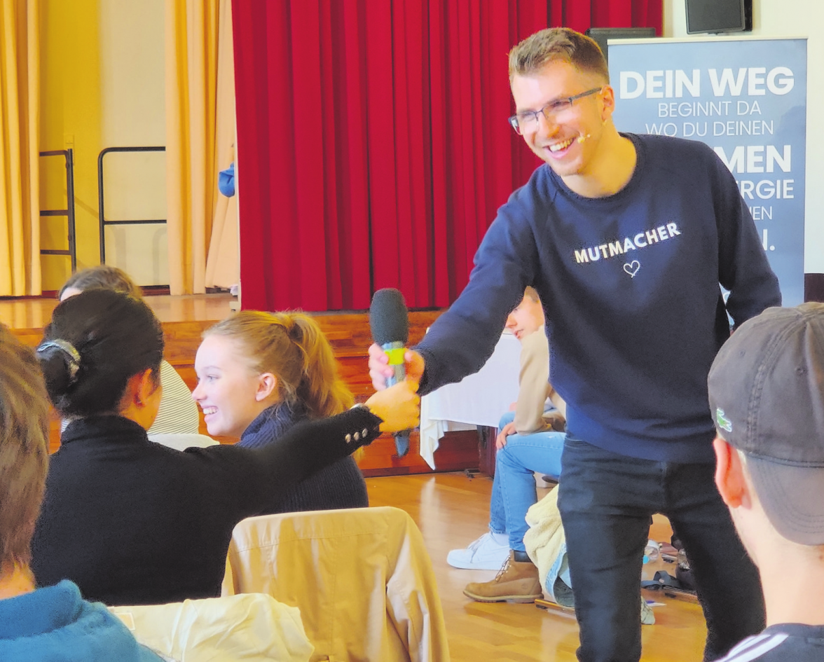Die Programme, die „Mein mutiger Weg“ in Gymnasien, Real- und Gesamtschulen für Schülerinnen und Schüler von der 9. bis zur 12. Klasse anbietet, haben zum Ziel, Zuversicht zu vermitteln. Foto: z