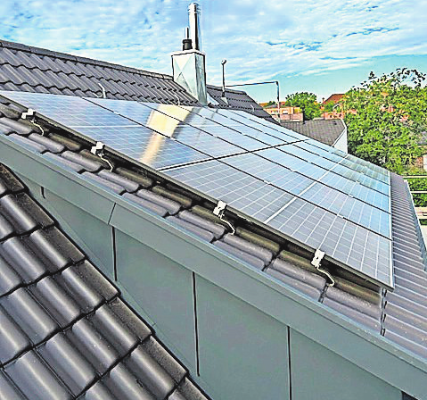 ETS installiert PV-Anlagen.