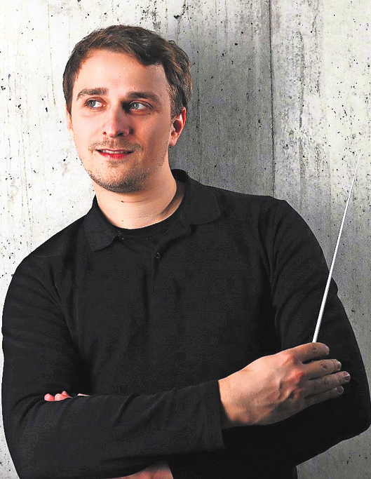 Er schwingt nun den Taktstock: Alexander Giemsa Foto: privat