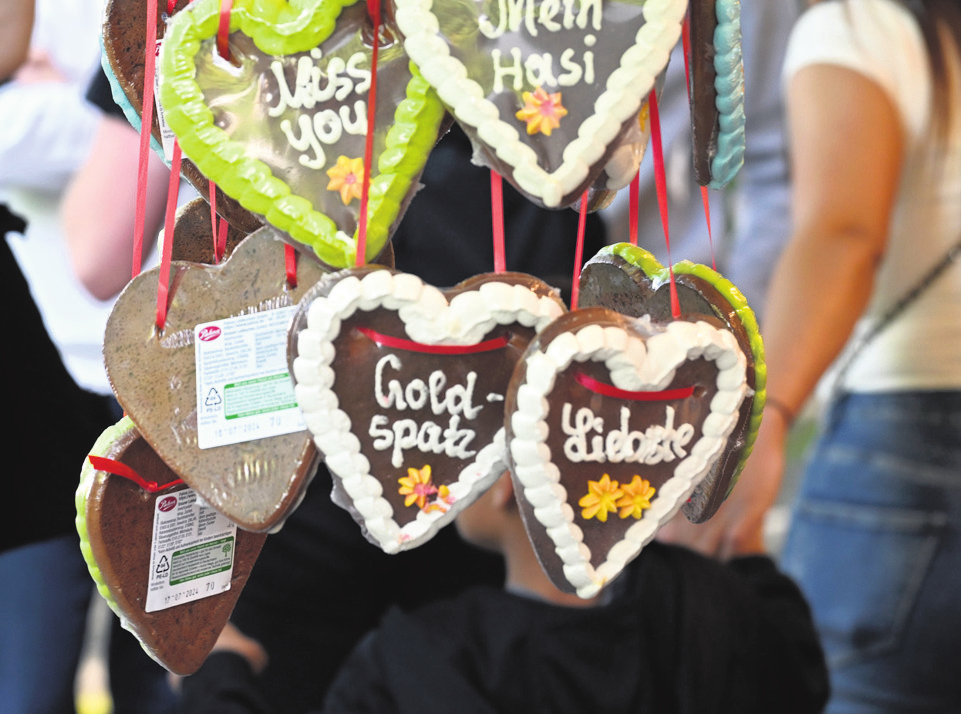 Herzhaft und herzlich-von Süßwaren bis zu Speis und Trank Foto: Archiv, Peter Mann