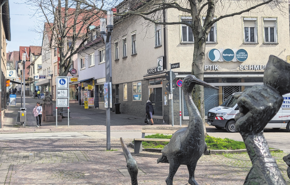Der Flegga-Treff wird rund um den Storchenbrunnen und in der Fußgängerzone gefeiert. Fotos: Jürgen Brand