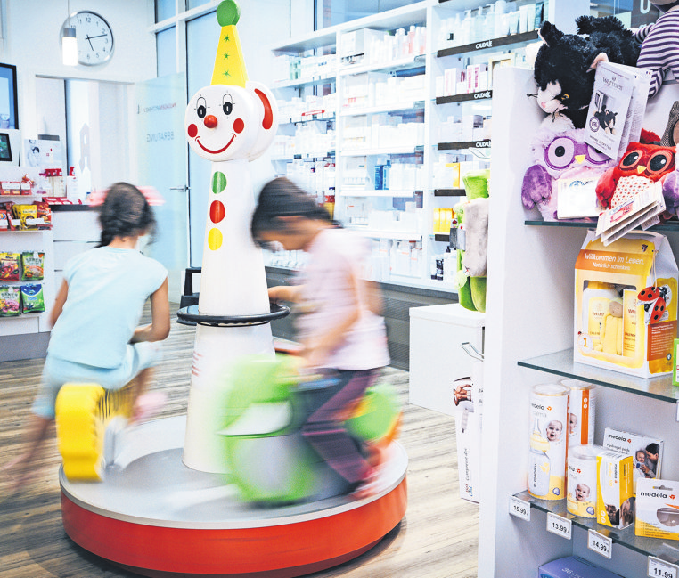 In der Passagen Apotheke steht der Mensch im Mittelpunkt. Foto: z
