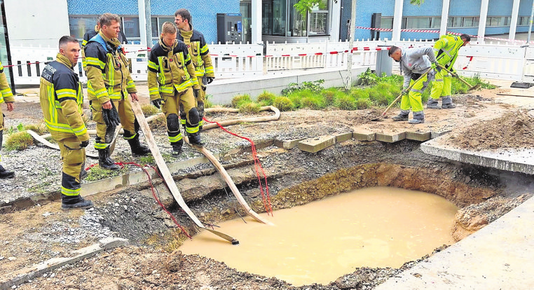 Der Wasserrohrbruch vor dem Bad am 11. Mai hat das Mineralbad Berg hart getroffen. Foto: Mineralbad Berg
