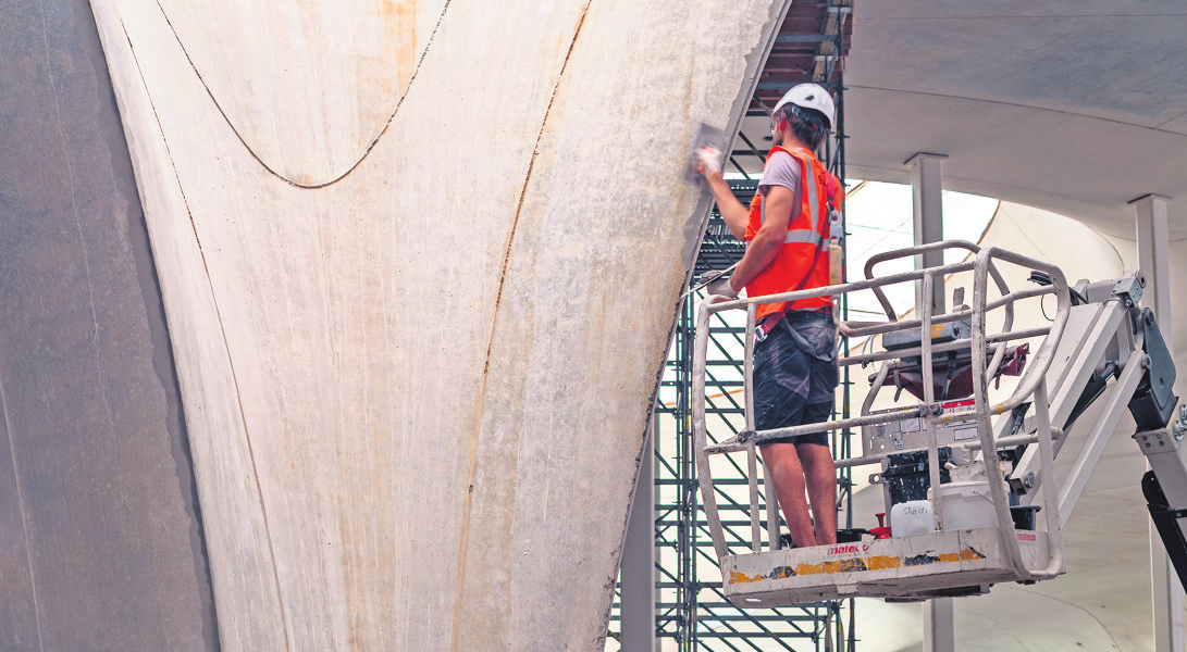 Beton ist eine lebendige Oberfläche mit bis zu 3500 Nuancen im Graubereich. Foto: Sebastian Hopp