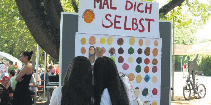 „Mal dich selbst“, hieß es beim internationalen Bürgerfest in Freiberg-Mönchfeld.