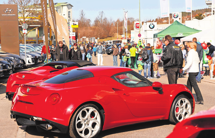 Die Offenen Frühlingstage sind für Autoliebhaber... Foto: z/Karin Rebstock