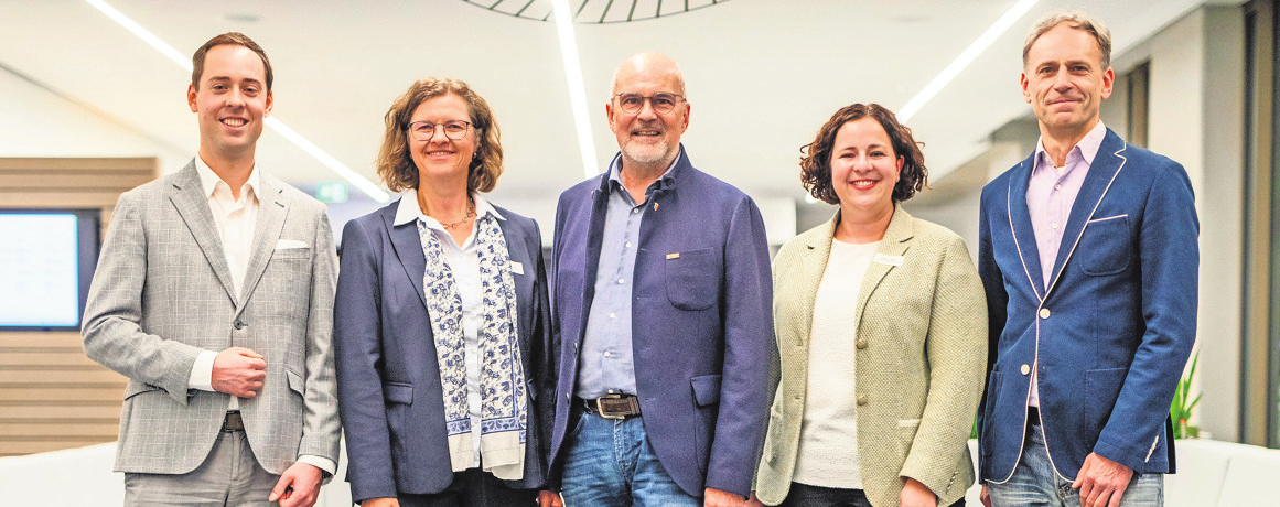 Die Vorstandsmitglieder des Stadtmarketings (v. li.): Julian Deifel, Anette Popp, Friedrich Benz, Cathrin Maile und Steffen Kuder. Foto: Pressefoto Kraufmann