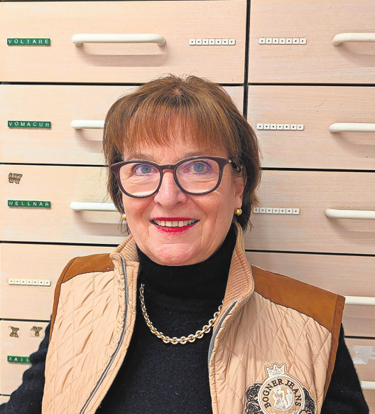 Beate Merz-Hammel ...