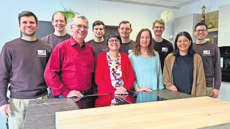Das Team von Weinmann Einrichtungen. Foto: z