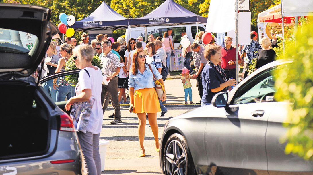Die 48. Leonberger Autoschau ist ein Fest für alle. Foto:z, Karin Rebstock