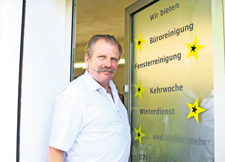 Kehrwoche, Büroreinigung, Fensterreinigung, Winterdienst und mehr: Das Service Team Rudolph ist breit aufgestellt. Foto: Eva Herschmann
