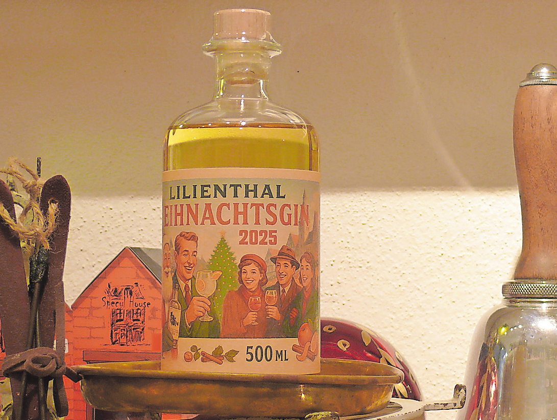 Schön anzusehen und gehaltvollerInhalt: der Weihnachtsgin von Lilienthal. Foto: Lilienthal