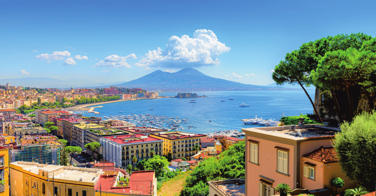 Blick auf den Vesuv © Alessandro - stock.adobe.com, GLOBALIS