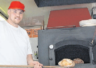 Frisches Brot direkt vom Dennete-Stand.