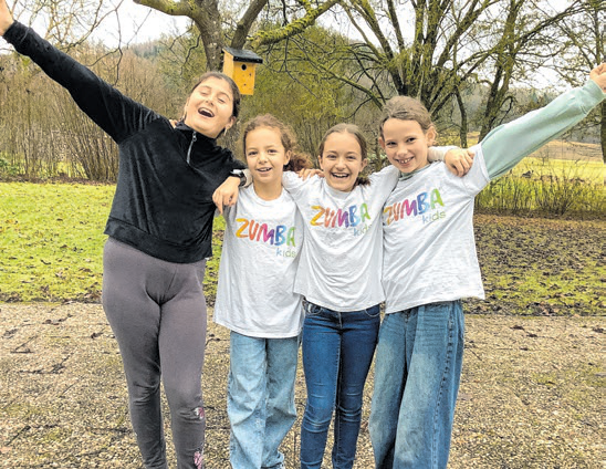 Die Zumbamädels: Eva, Valérie, Lotta, Nayla (v.li.n.re.)