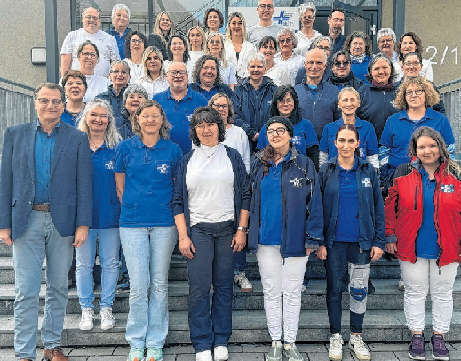 Die Mitarbeiter der Ökumenischen Sozialstation Ulmer Alb. Das Jubiläum wird im Mai zelebriert. Foto: Sabrina Hartmann