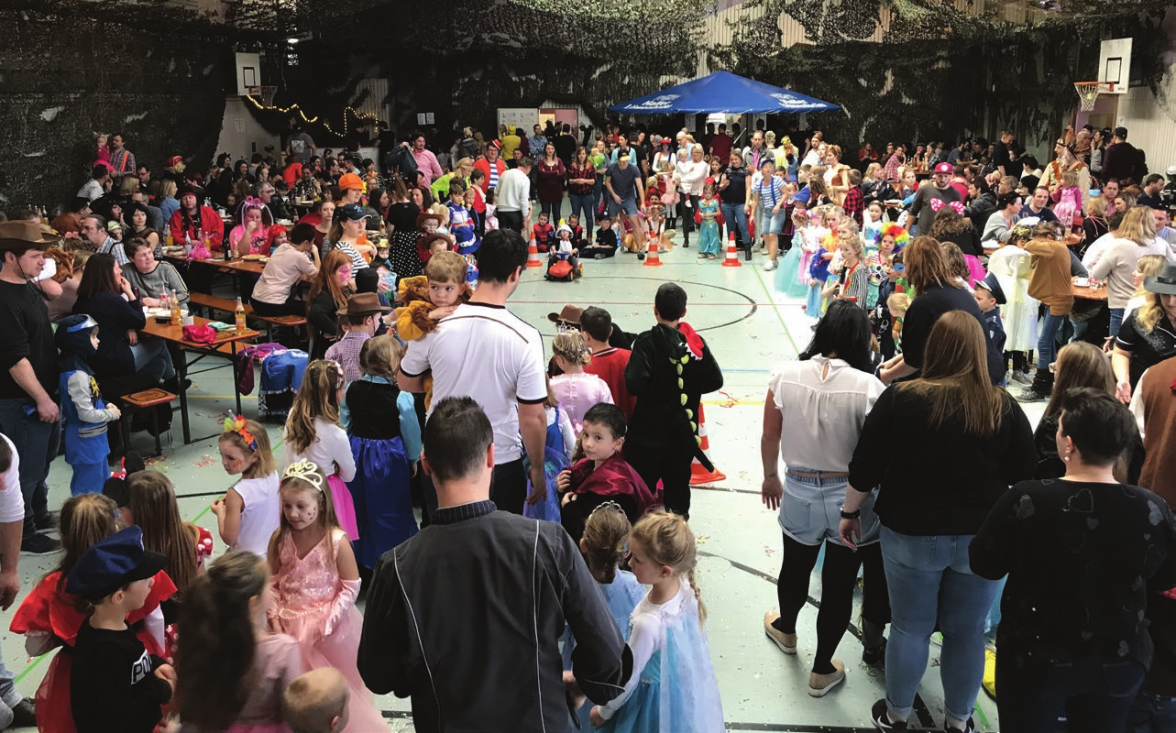 Spielen und schminken: Beim Kinderfasching ist ein buntes Programm geboten.